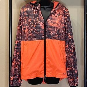 Oakley Coral and Navy Lightweight Windbreaker